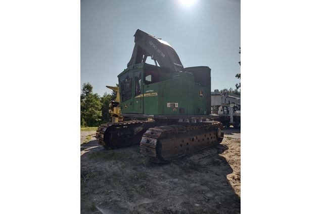 2016 John Deere 853M Track Feller Buncher